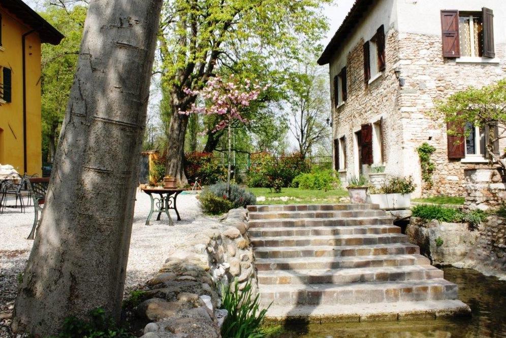 Agriturismo Villa Dei Mulini 볼타 만토바나 외부 사진