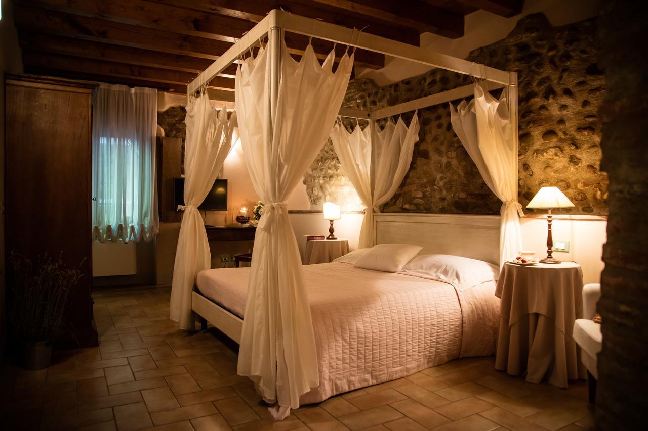 Agriturismo Villa Dei Mulini 볼타 만토바나 외부 사진