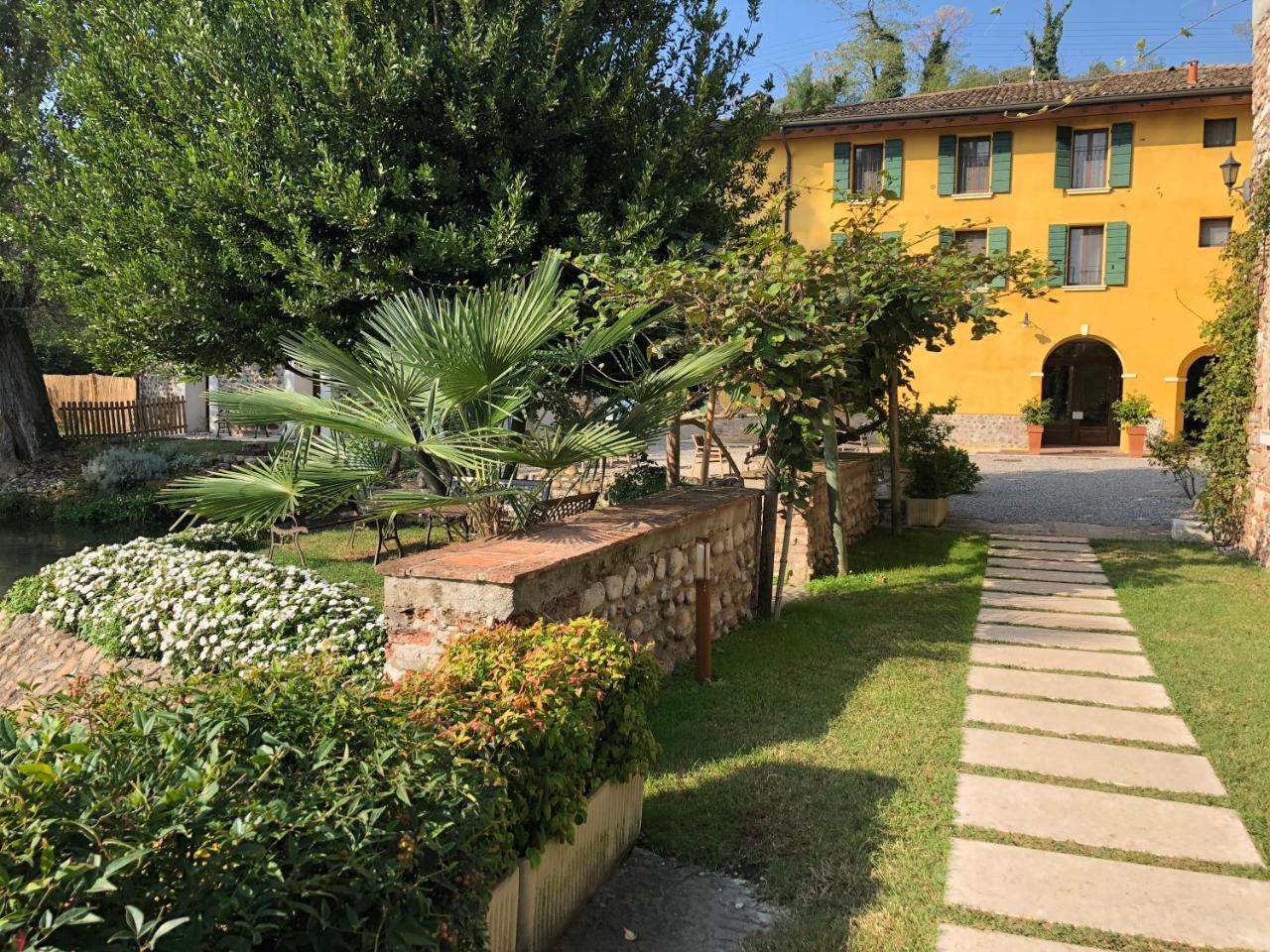 Agriturismo Villa Dei Mulini 볼타 만토바나 외부 사진